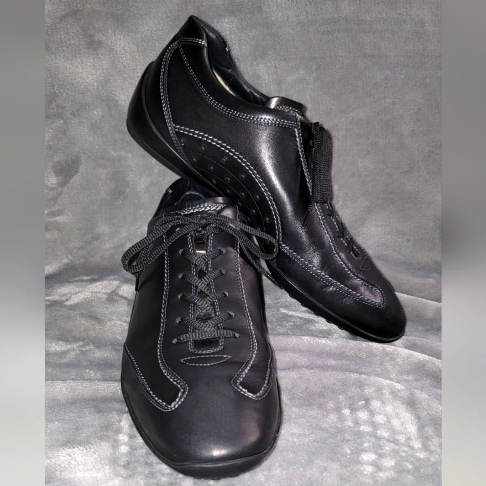 🔳🔳🔳Men's TOD'S Trainer Sneakers; Size: 12🔳🔳🔳